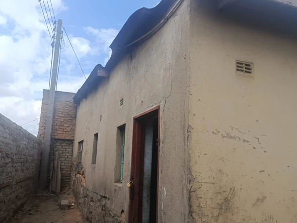 Warehouse & Factory