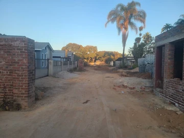 **Prime 500 m² Stand in Hatfield  – Your Ideal Future Awaits!**
