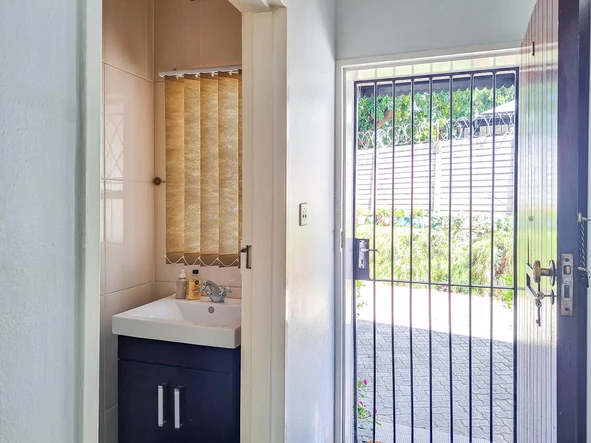 2 Bedroom Garden Flat