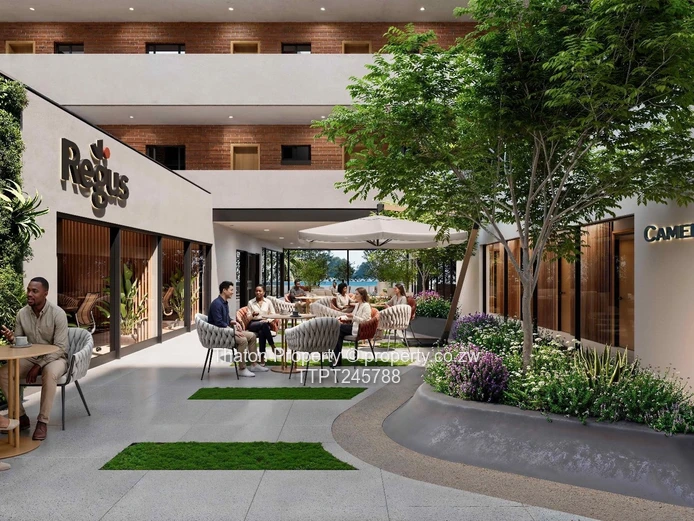 2-Bed Apartment with Pool in Avondale