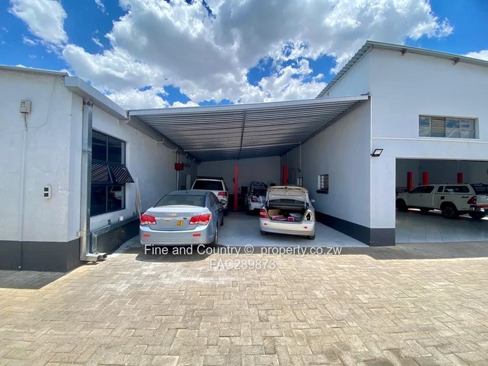 Premium Showroom & Service Centre - Turnkey