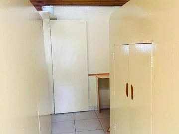 3 Bedroom Garden Flat