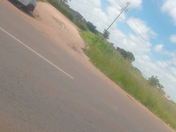 Commercial & Industrial Land