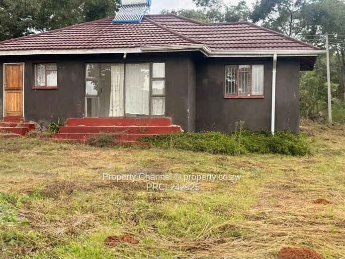 3 bedroom cottage  (Sole Mandate)