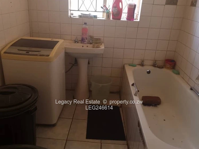 Comfortable Living Off Forbes Road,A Rare Find In Uplands Waterfalls