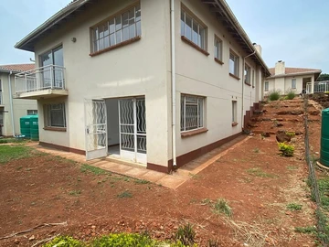 4 Bedroom Townhouse Complex