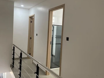 3 Bedroom Flat & Apartment