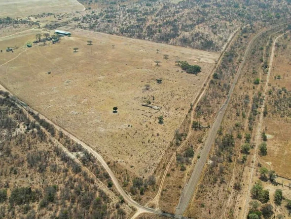 Farm & Agricultural Land