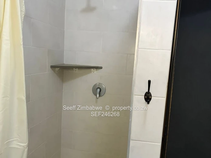 Helensvale, Borrowdale – 3 Bed Furnished Cottage