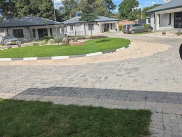 3 Bedroom Garden Flat