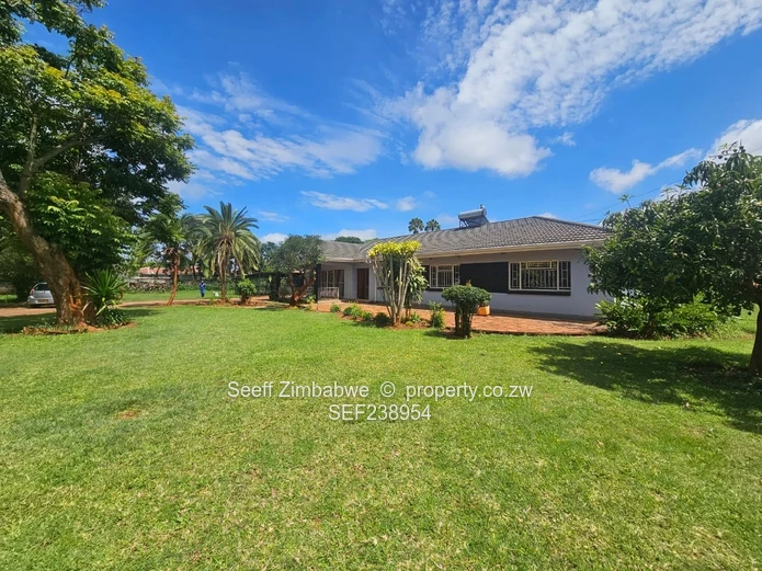 Spacious 4-Bedroom Home in Philadelphia