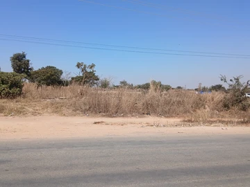 Commercial & Industrial Land
