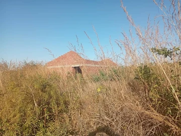 Commercial & Industrial Land