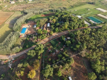 Stands & Residential Land