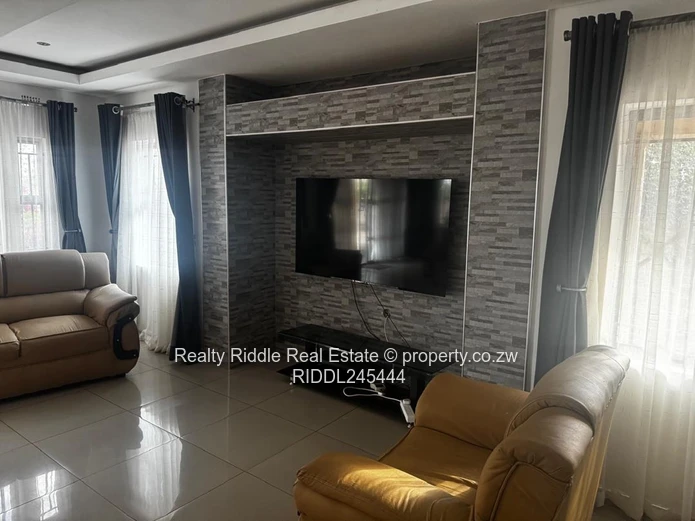 Luxury 4 bed house in Sally Mugabe heights 2000sqm