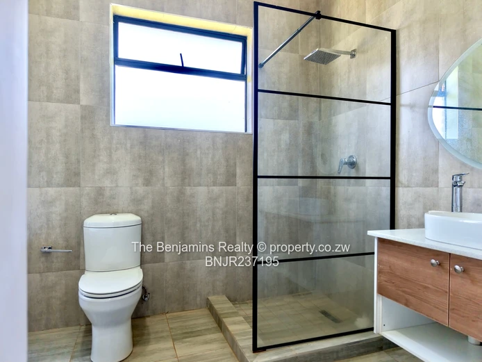 Established 3 bed Cluster unit