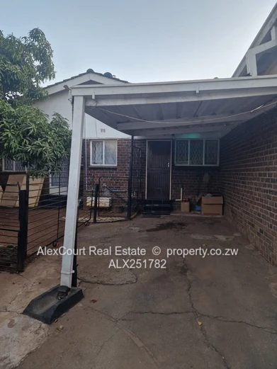 Good Investment, Garden Flat In A Prime Location!! 