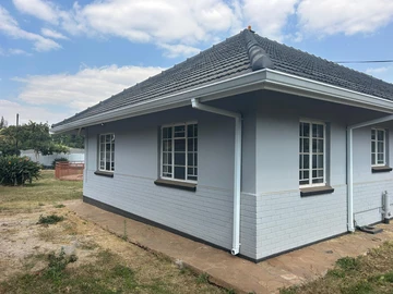 Eastlea commercial property to rent