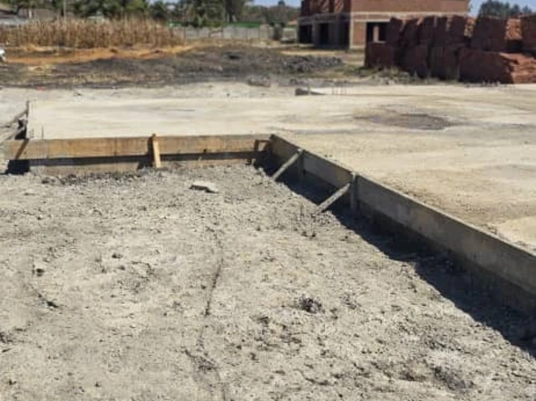 Stands & Residential Land