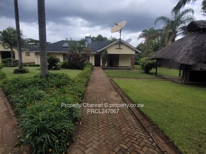 House For Sale In Vainona Borrowdale
