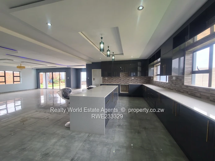Exceptional 7-Bedroom Home with Agribusiness Potential – Ziko, Chitungwiza (Sole Mandate)