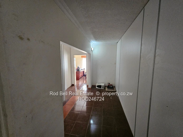 This property is suitable for a development/offices/residential