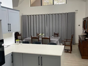 3 Bedroom Flat & Apartment