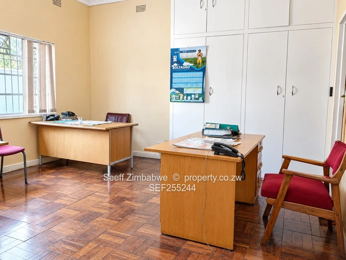 Belvedere, Kopje area: Prime Offices 936m², (Sole Mandate)