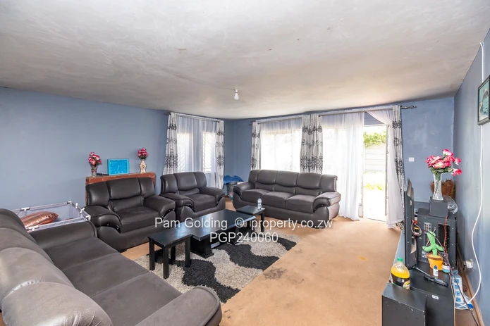 Neat cosy house for sale