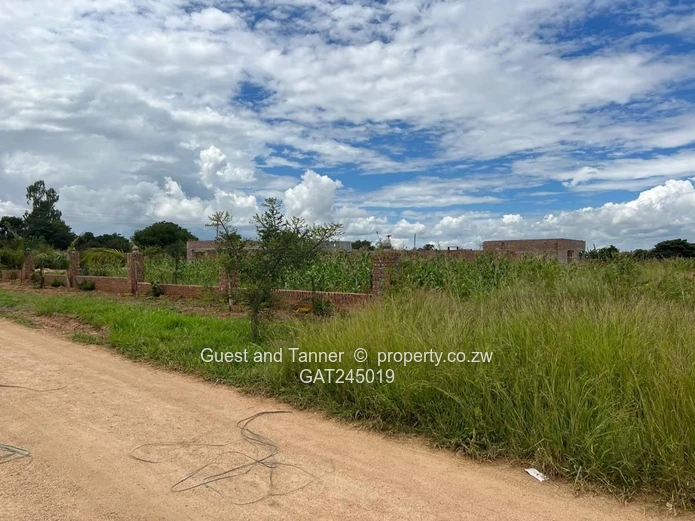 Plot For Sale In Umvutsha