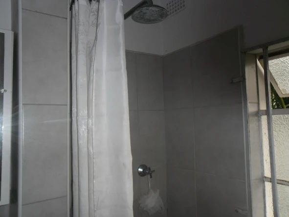 2 Bedroom Garden Flat
