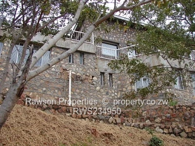 Kariba Heights 6 Bedroom House For Sale (Sole Mandate)