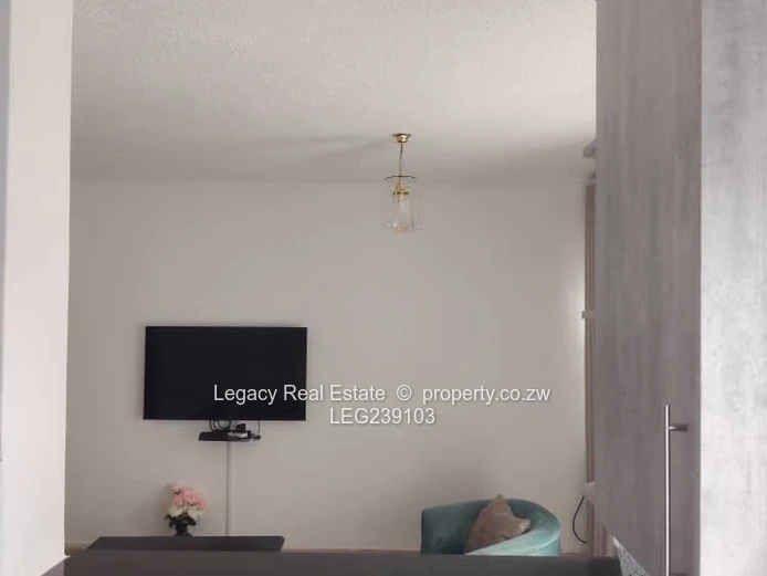 Prime Marlborough Heights Rental | 2 Beds | Borehole & Solar