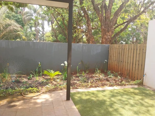 3 Bedroom Flat & Apartment