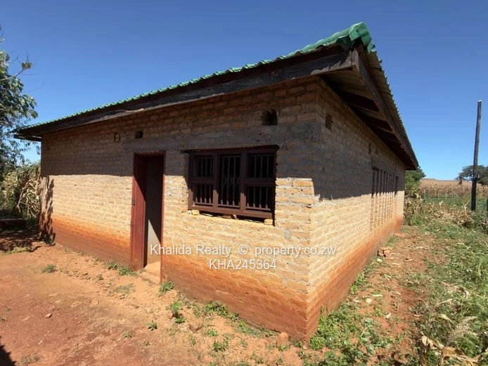 Beatrice 1000Sqm Stand With 3 Beds Cottage