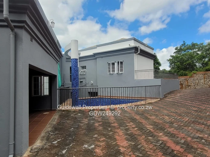 Stunning 6 bed house for sale in Borrowdale Brooke