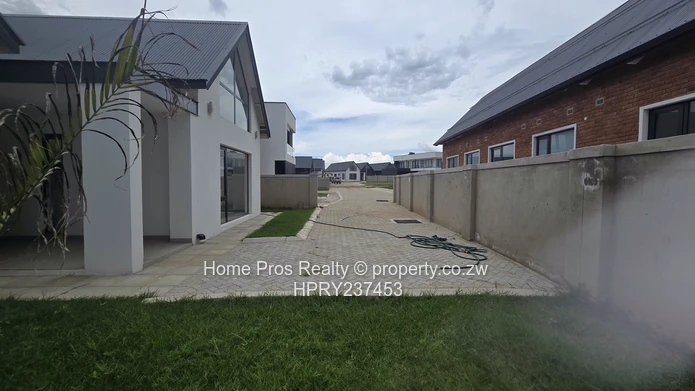 To Let: Luxury Cluster House In Pokugara Estate, Borrowdale West (Sole Mandate)