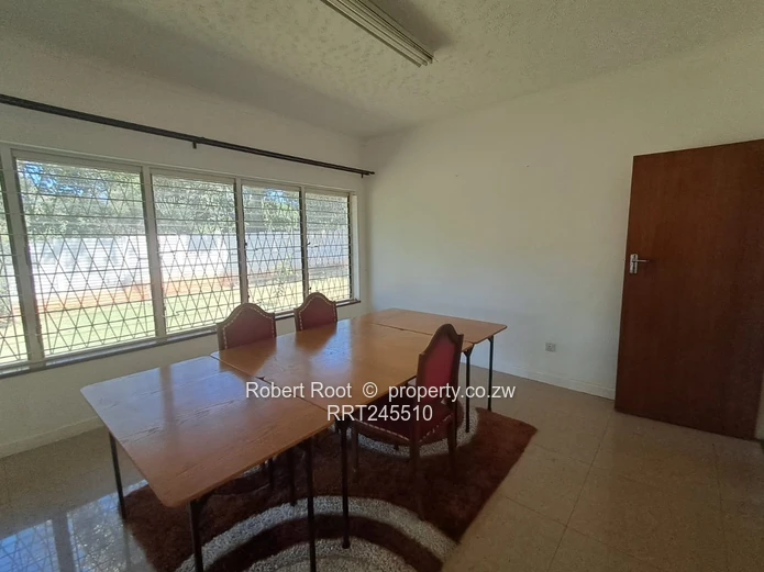 Lovely 4 bed house in the heart of Gunhill!