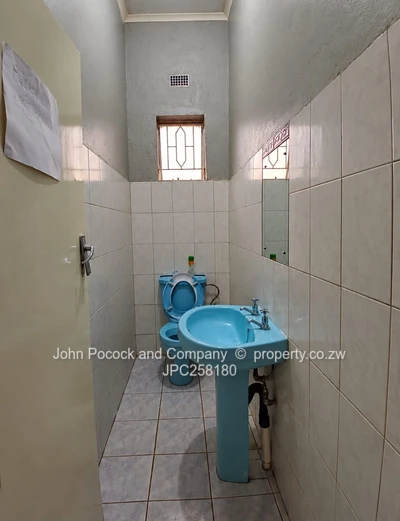 4 Bedroom Home in Matsheumhlope!