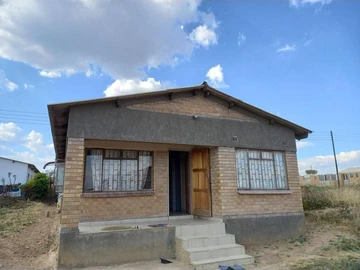 Gweru Nehosho 4-bedroom house for sale