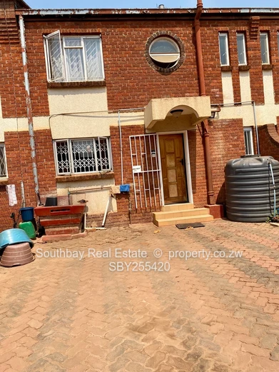 Marlborough Duplex Flat For Sale