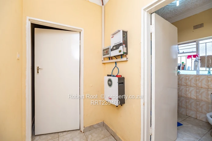 5- Bedroom Investment Property – Glaudina