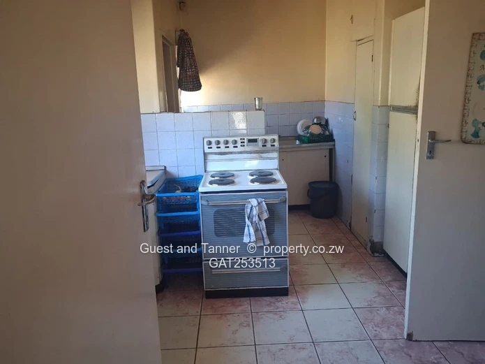 Golden Oldie Spacious Family Home for Sale - Hatfield 