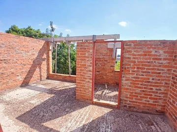7 Bedroom House