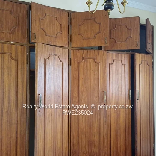 Three Bedroomed Property To Rent-Suitable for Commercial Use