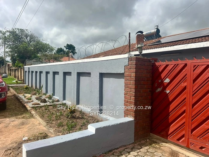 Zimre Park House For Sale