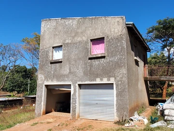 Two Bedroomed Self Contained Apartment to Let in Glenlorne