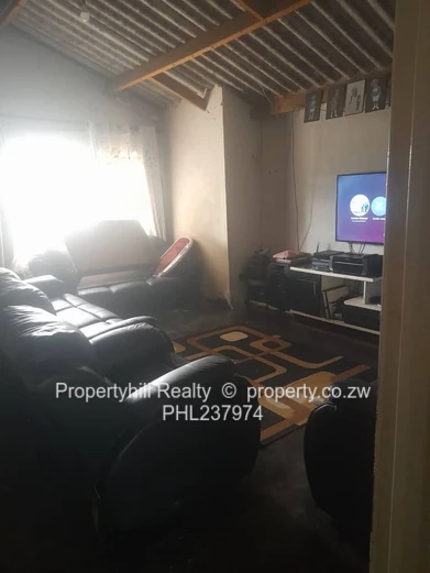 Chitungwiza Unit K (Sole Mandate)