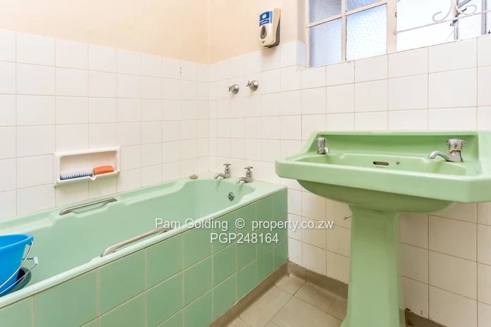 Prime Avenues Commercial Or Residential Opportunity Corner Property