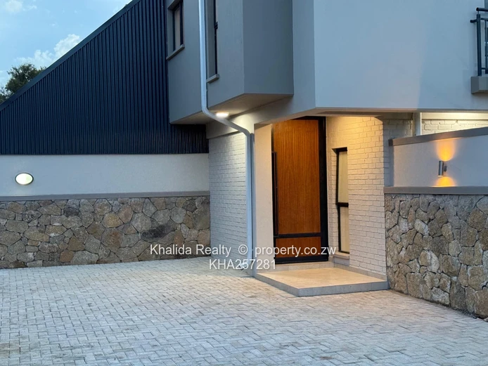 Newlands Townhouse for rent 
